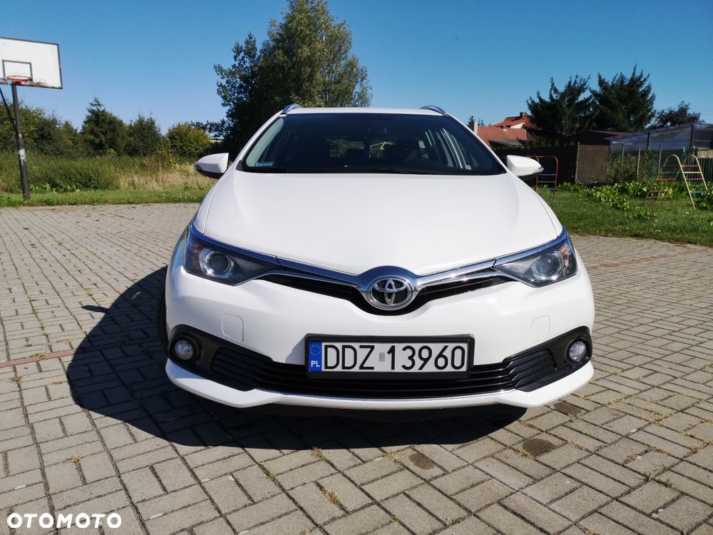 Toyota Auris 1.4 D-4D Premium - 9