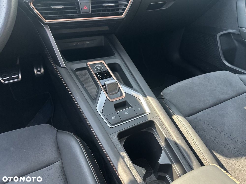 Cupra Formentor 2.0 TSI 4Drive VZ DSG - 32