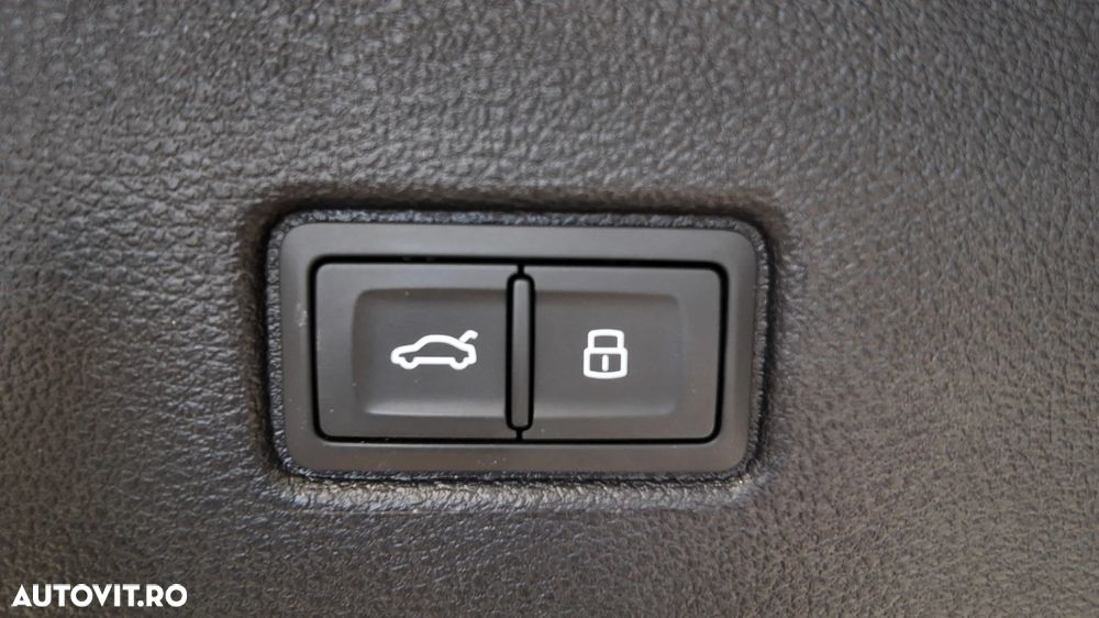 Audi Q7 50 TDI quattro Tiptronic S line - 38