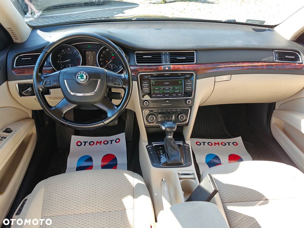 Skoda Superb 2.0 TSI Elegance DSG - 6