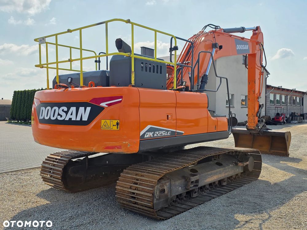 Doosan DX 225 LC-7, 2022 ROK, 2700 MTH - 7