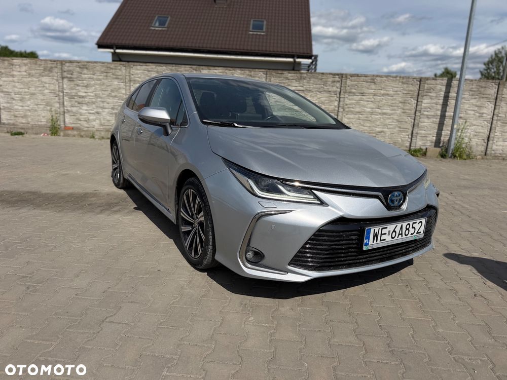 Toyota Corolla - 2