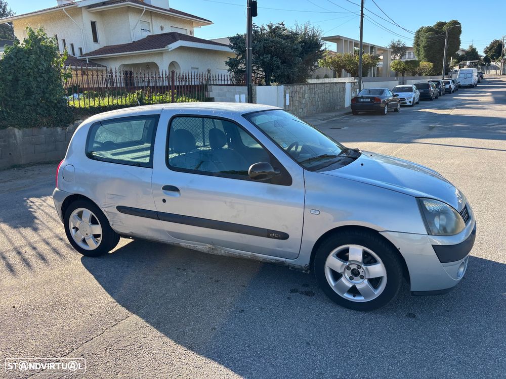 Renault Clio 1.5 dCi Confort - 6
