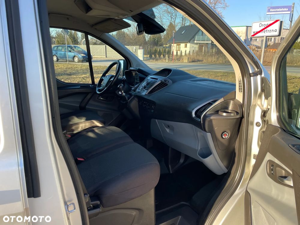 Ford TRANSIT CUSTOM - 7