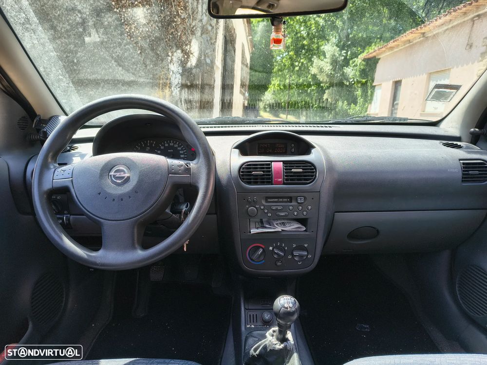 Opel Corsa 1.7 DTi 16V Confort - 8