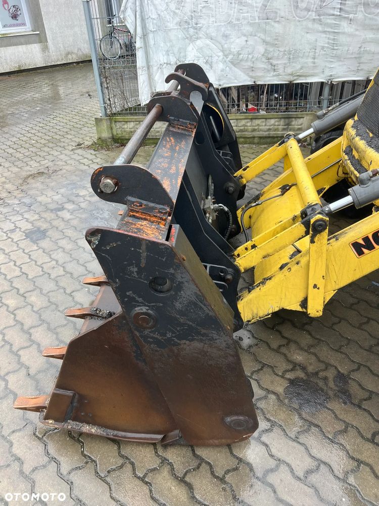 Inny NEW HOLAND LB95B - 5