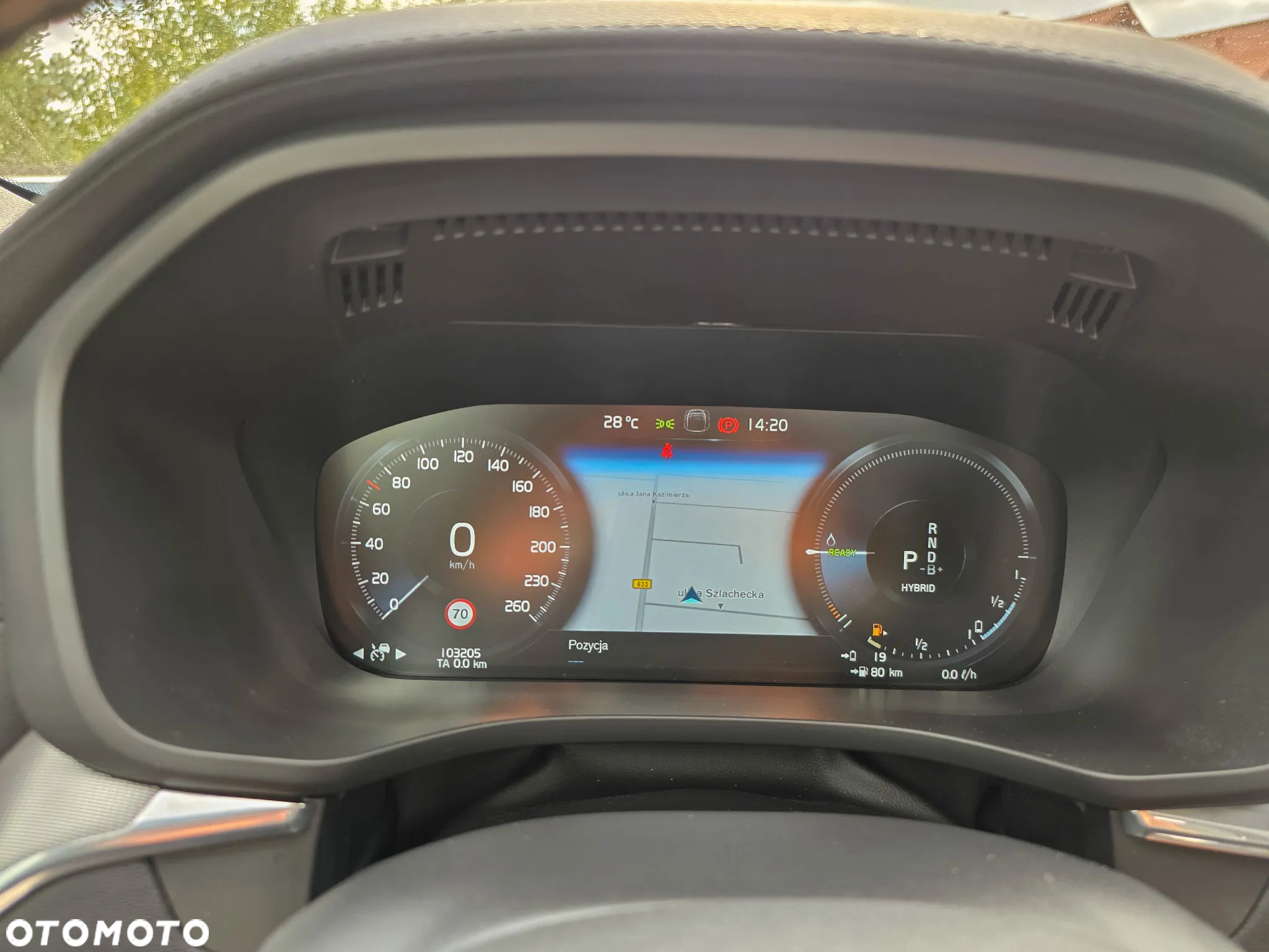 Volvo XC 60 T6 Plug-In Hybrid AWD R-Design - 27