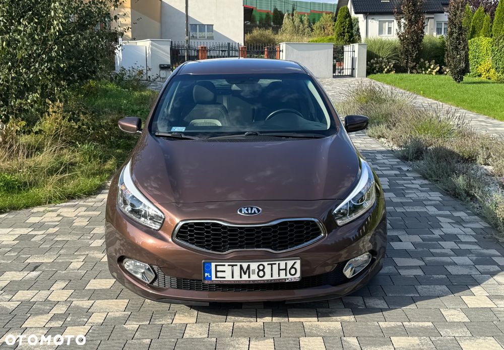 Kia Ceed Cee'd 1.6 GDI Business Line - 8