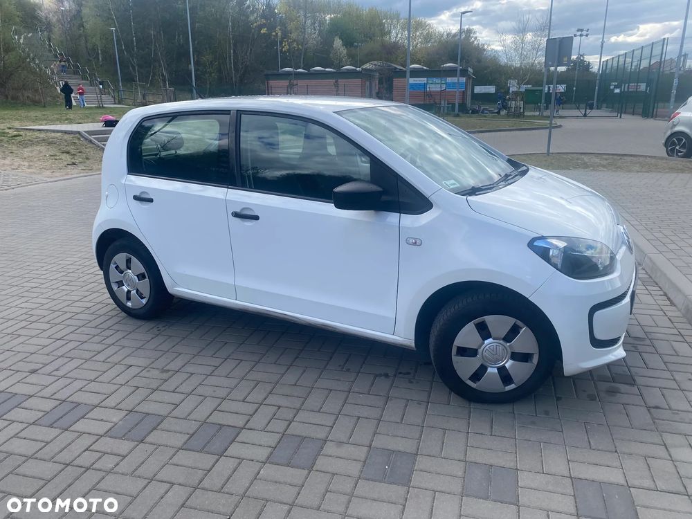 Volkswagen up! - 4