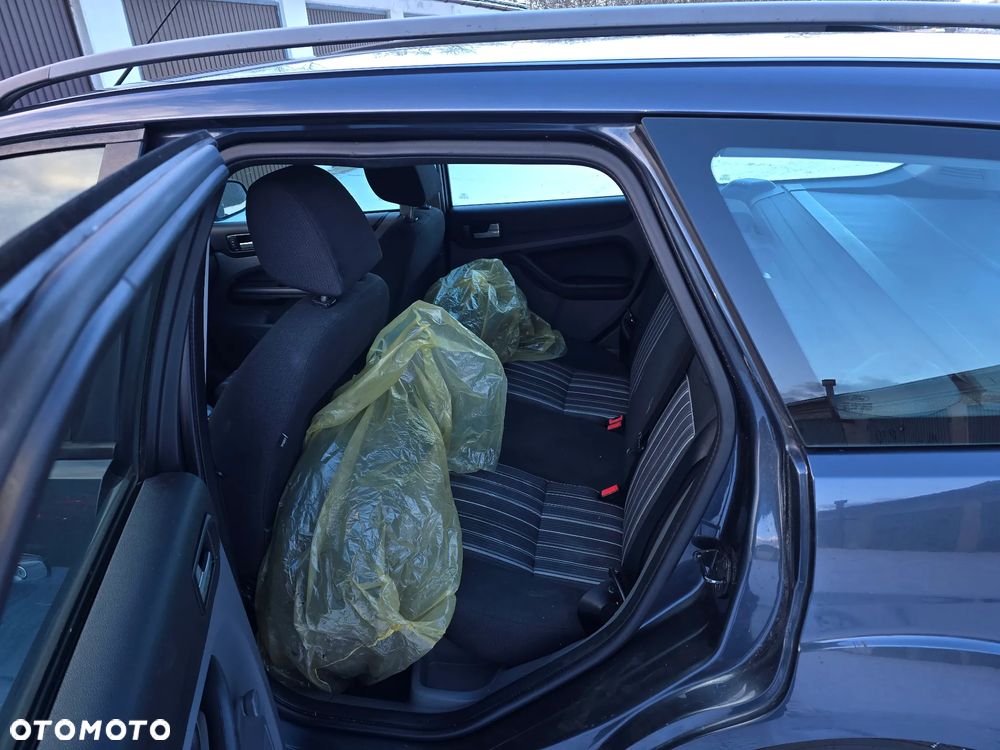 Ford Focus 1.6 TDCi Titanium - 7