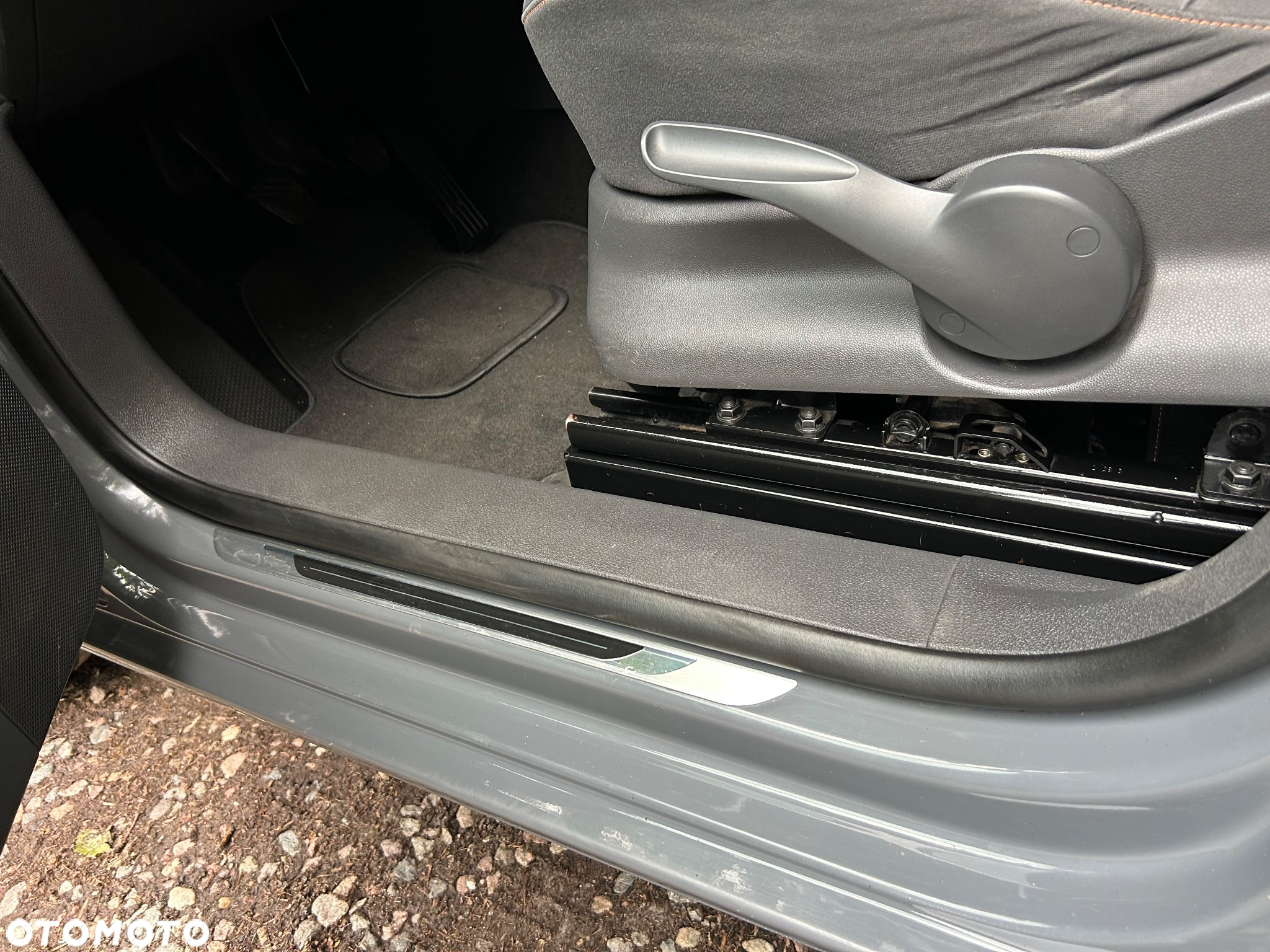 Volkswagen Caddy 1.6 TDI Comfortline - 11