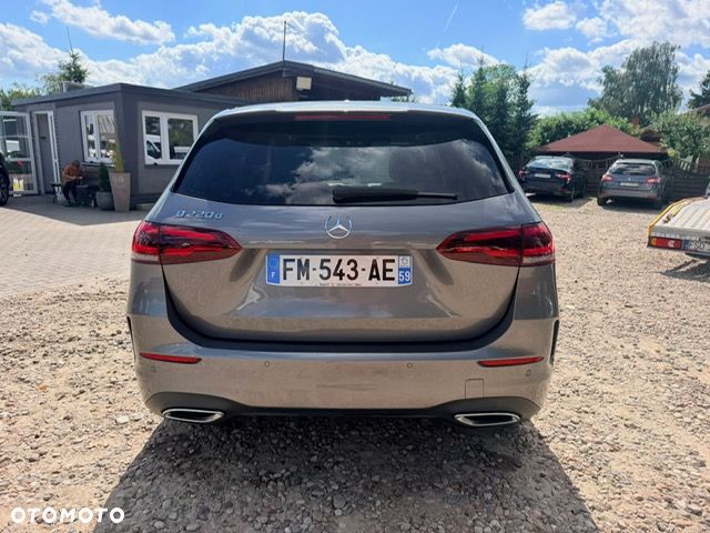 Mercedes-Benz Klasa B 220 d 4-Matic 8G-DCT - 4