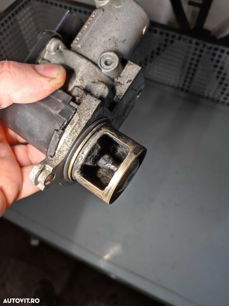 Egr volkswagen vw golf 5 1.9 BLS cod 03g131502 03g131501n - 5