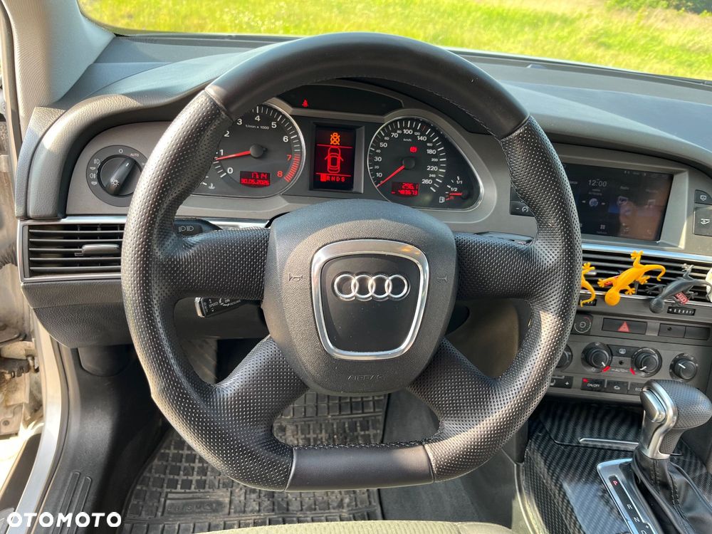 Audi A6 Avant 2.4 multitronic - 12