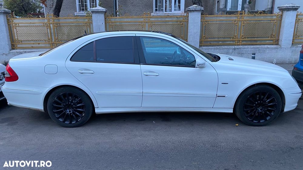 Mercedes-Benz E 320 CDI 4Matic Automatik Avantgarde DPF BusinessEDITION - 2