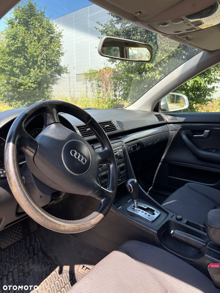 Audi A4 Avant - 19