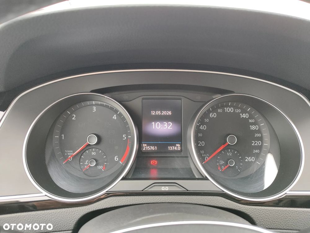 Volkswagen Passat Variant 2.0 TDI BMT 4Mot Highline DSG - 19