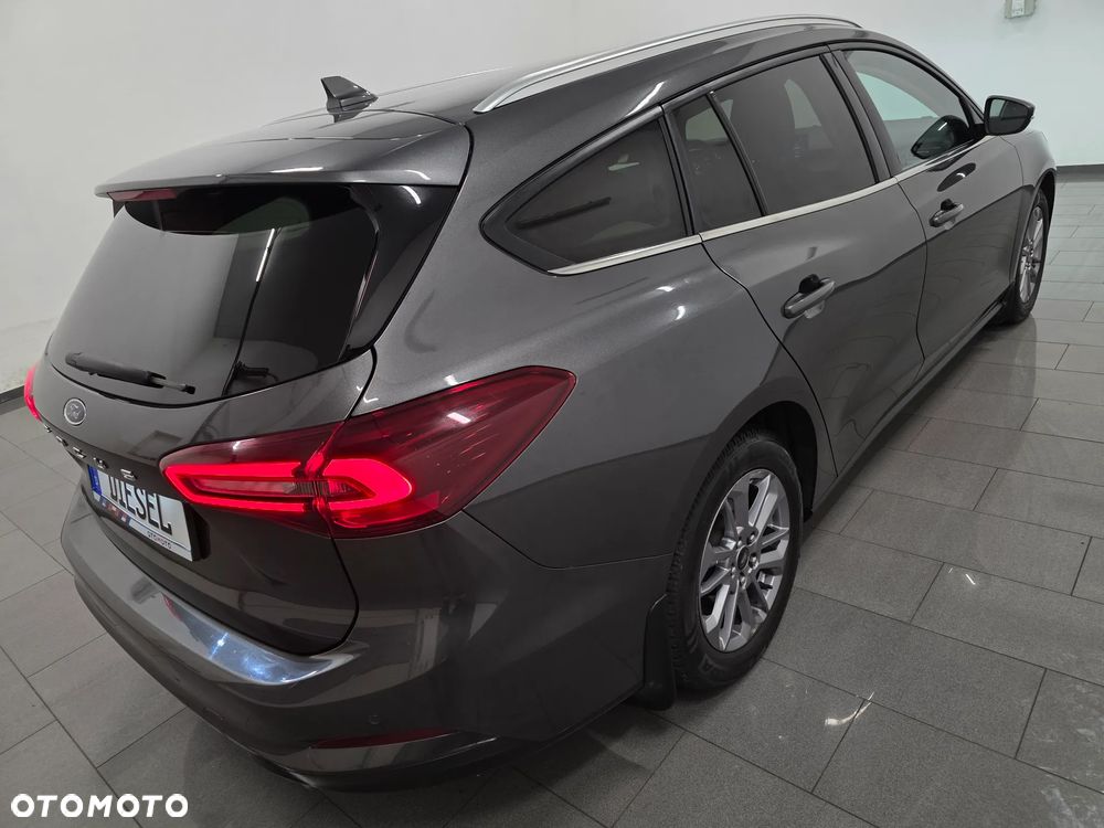 Ford Focus 1.5 EcoBlue Titanium X - 6