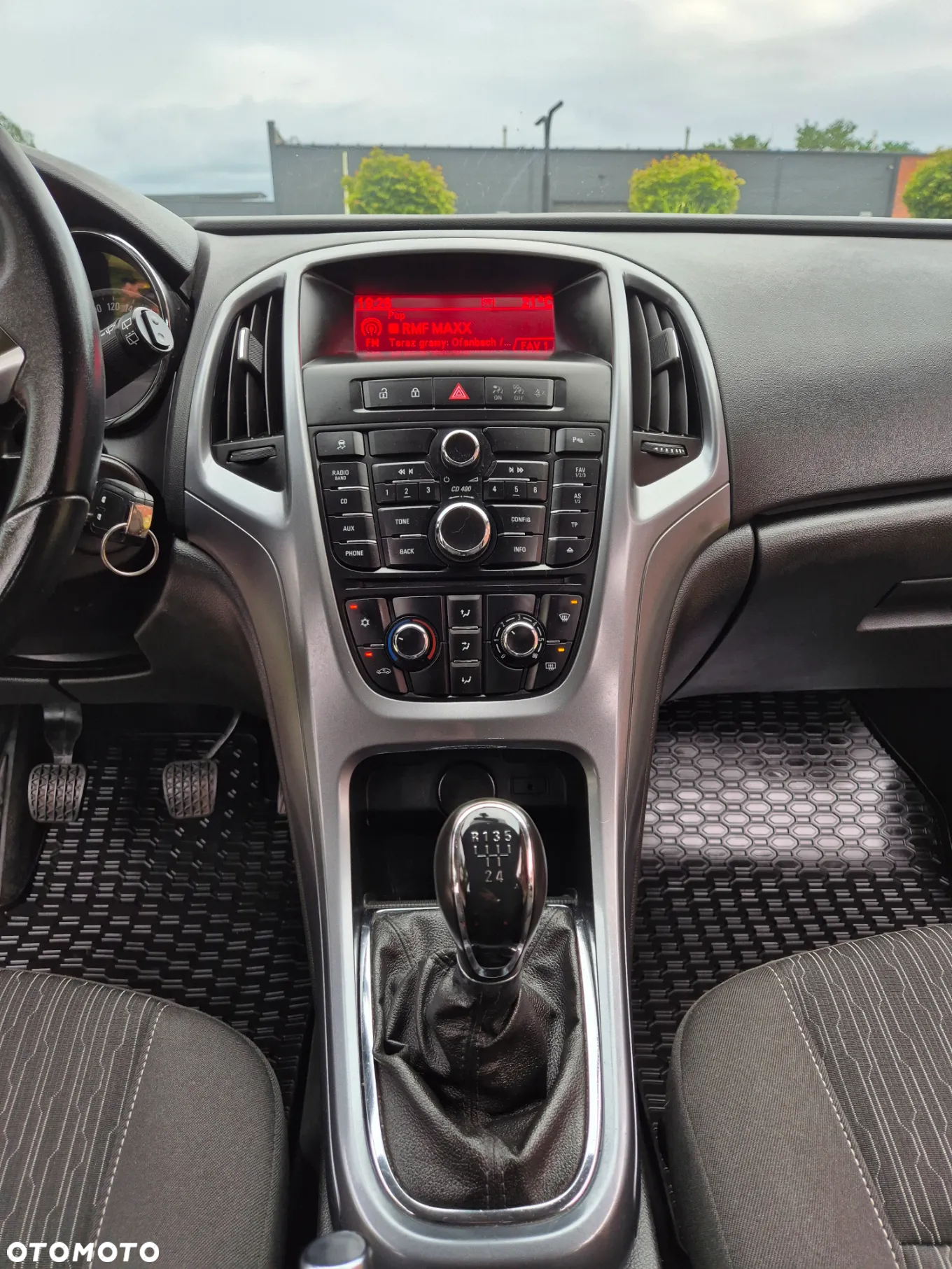 Opel Astra 1.6 Sports Tourer Style - 26