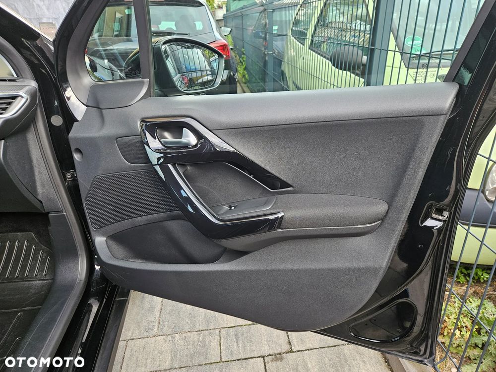 Peugeot 2008 - 19