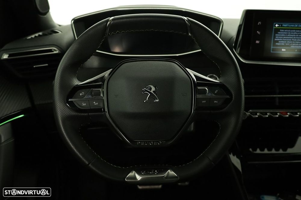 Peugeot e-2008 50 kWh GT - 15