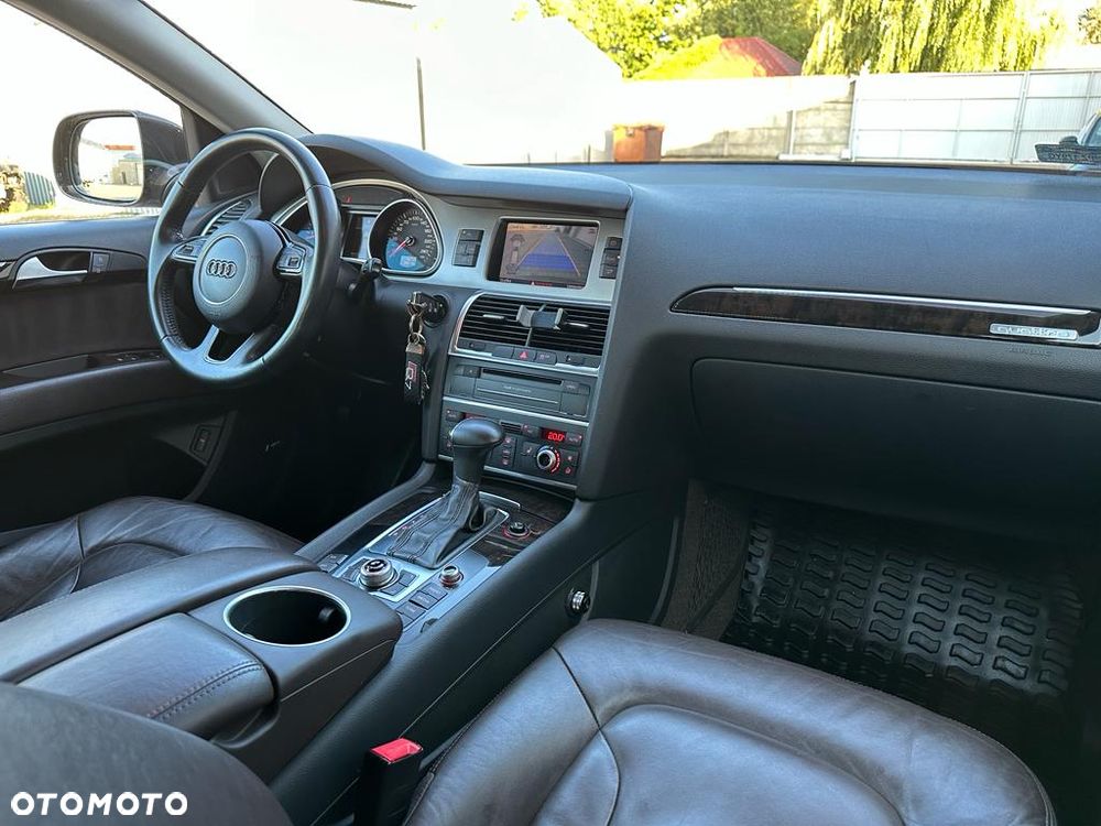 Audi Q7 3.0 TDI DPF Quattro Tiptronic - 28