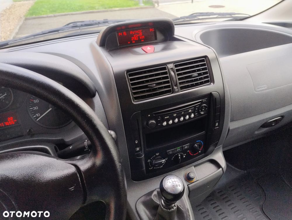 Fiat SCUDO PO LIFT 2.0 JTD (130KM) 6-BIEGÓW (L2H1) LONG (EURO,5) KLIMA NIE MA RDZY 100% BEZWYPADKOWY STAN IDEALNY ! ! ! - 17