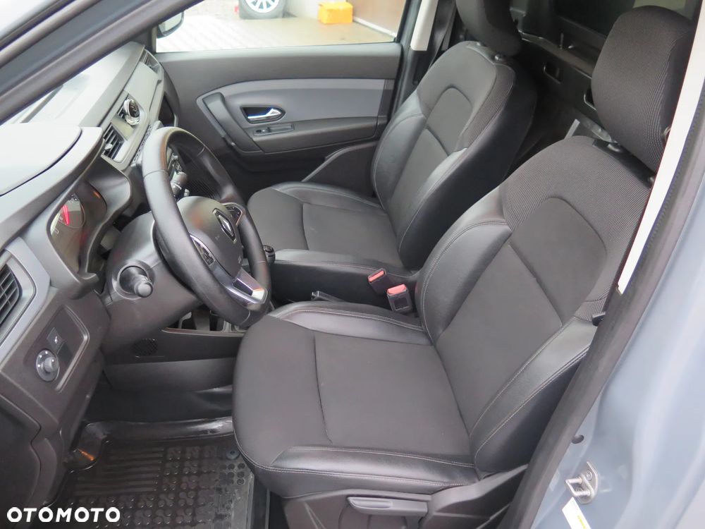 Renault EXPRESS - 11