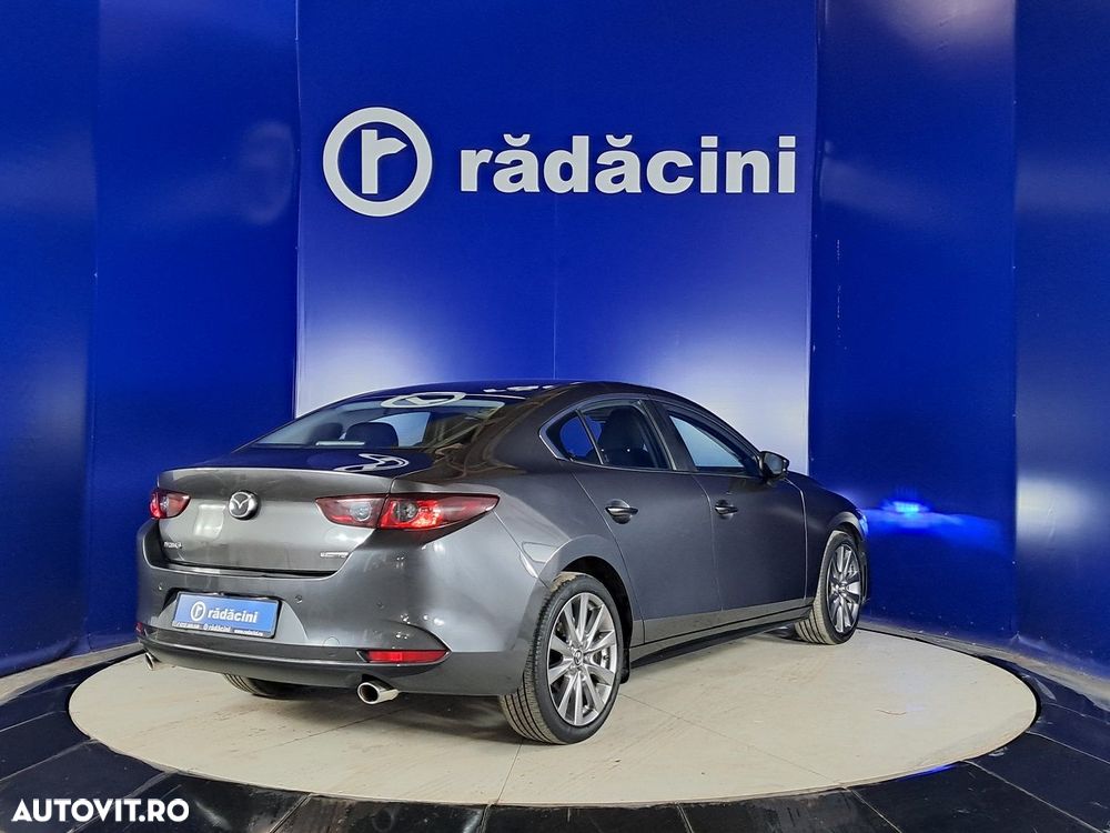 Mazda 3 - 11