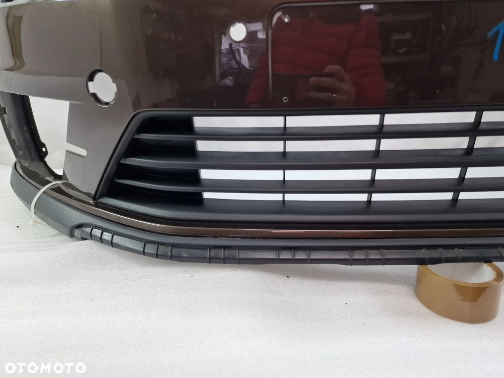 VW CADDY 2K5 ALLTRACK 15- ZDERZAK PRZEDNI PRZÓD BRĄZOWY NA 6XPDC 6X PDC + SPRYSKI , POSIADA ATRAPĘ / GRILL + KRATKA ŚRODKOWA ORAZ SPOJLER , NR 2K5807221K , NR AUKCJI NZ1343 - 10