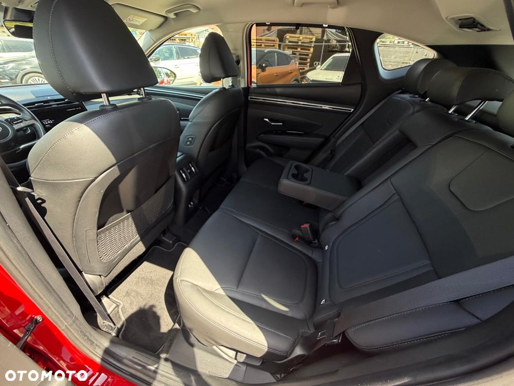 Hyundai Tucson 1.6 T-GDi HEV Platinum 2WD - 22