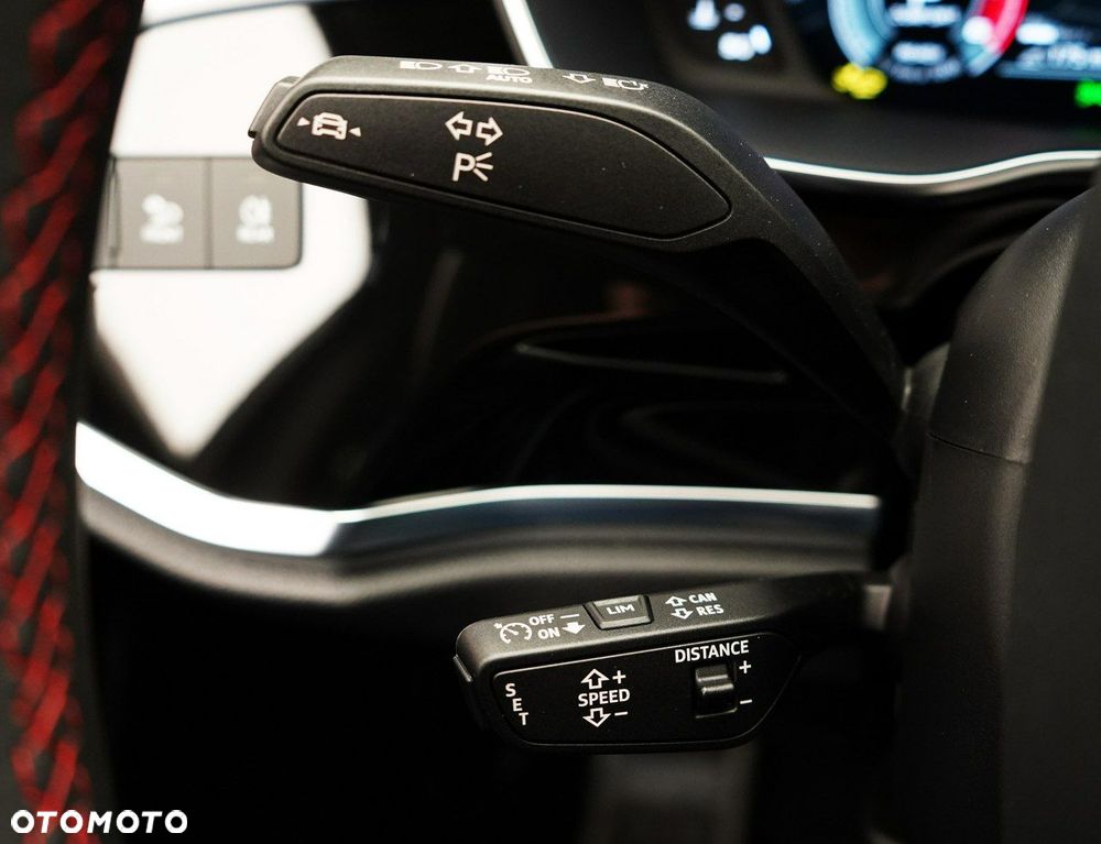 Audi Q3 Sportback - 27