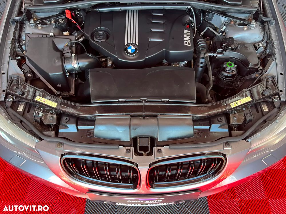 BMW Seria 3 320d xDrive DPF Aut. - 21