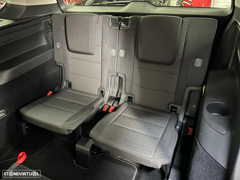 VW Touran 2.0 TDI Confortline - 8
