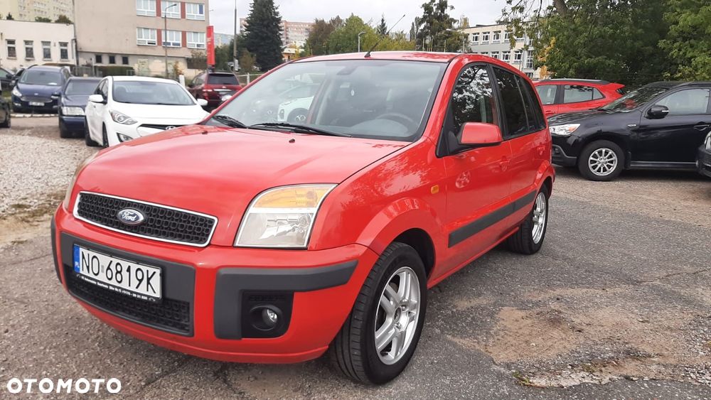 Ford Fusion 1.4 + - 1