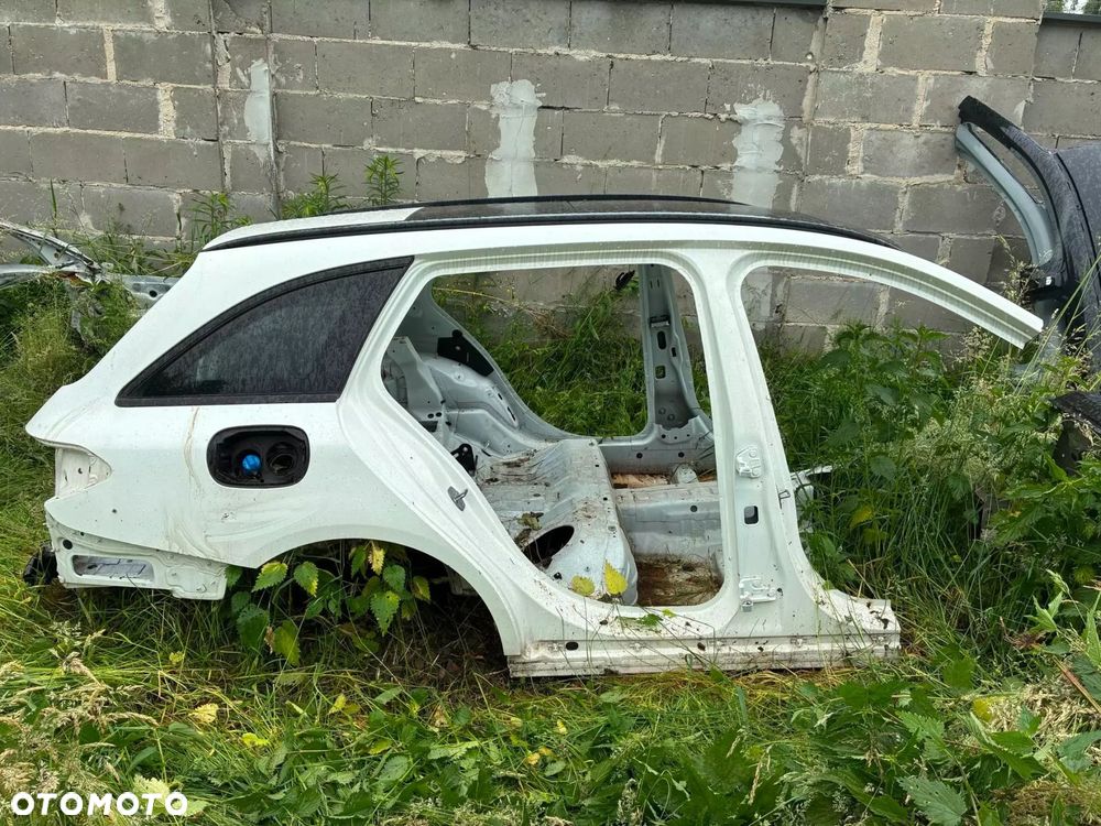 ĆWIARTKA KOMPLETNY TYŁ BŁOTNIKI WANNA PAS TYLNY MERCEDES BENZ W205 KOMBI - 2
