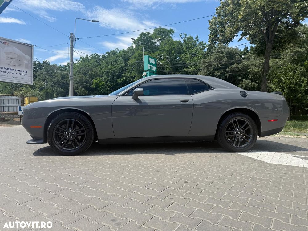 Dodge Challenger Automatik SXT Plus - 4