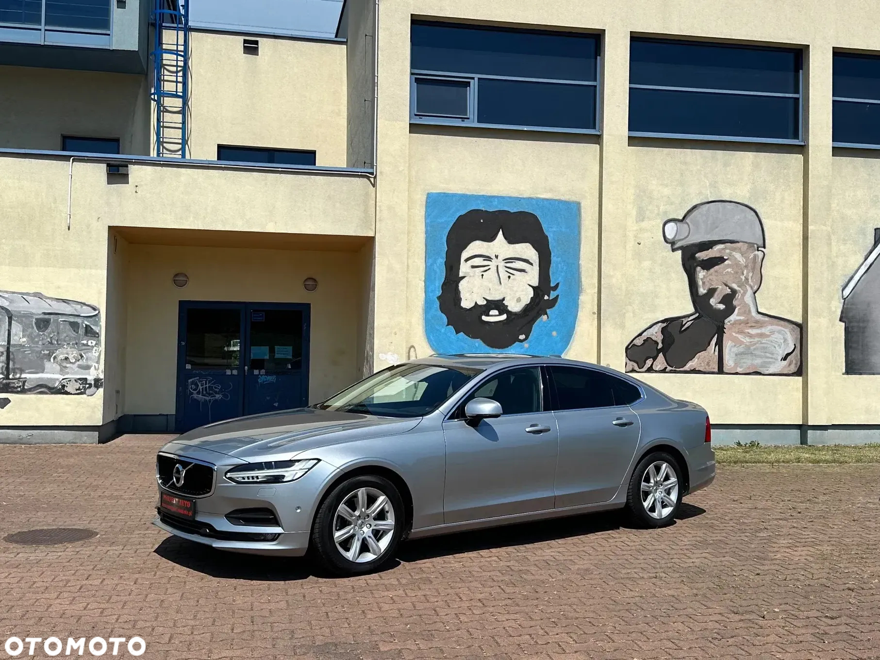 Volvo S90 D4 Geartronic Momentum Pro - 4