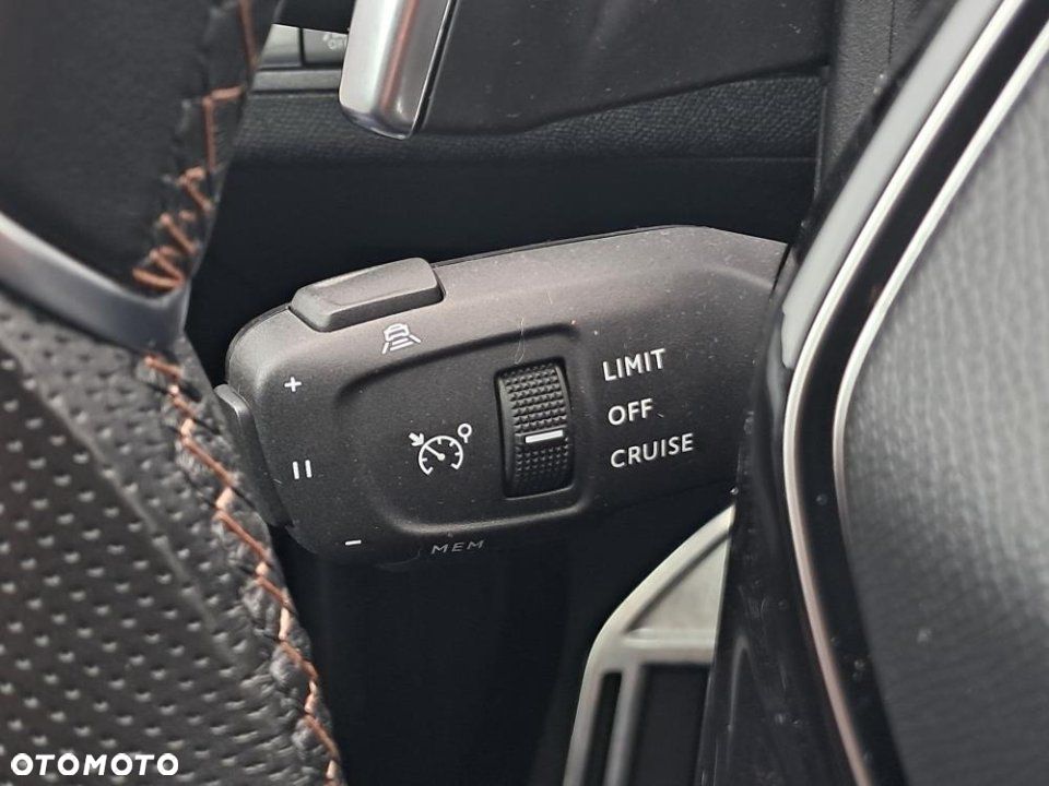 Peugeot 5008 - 23