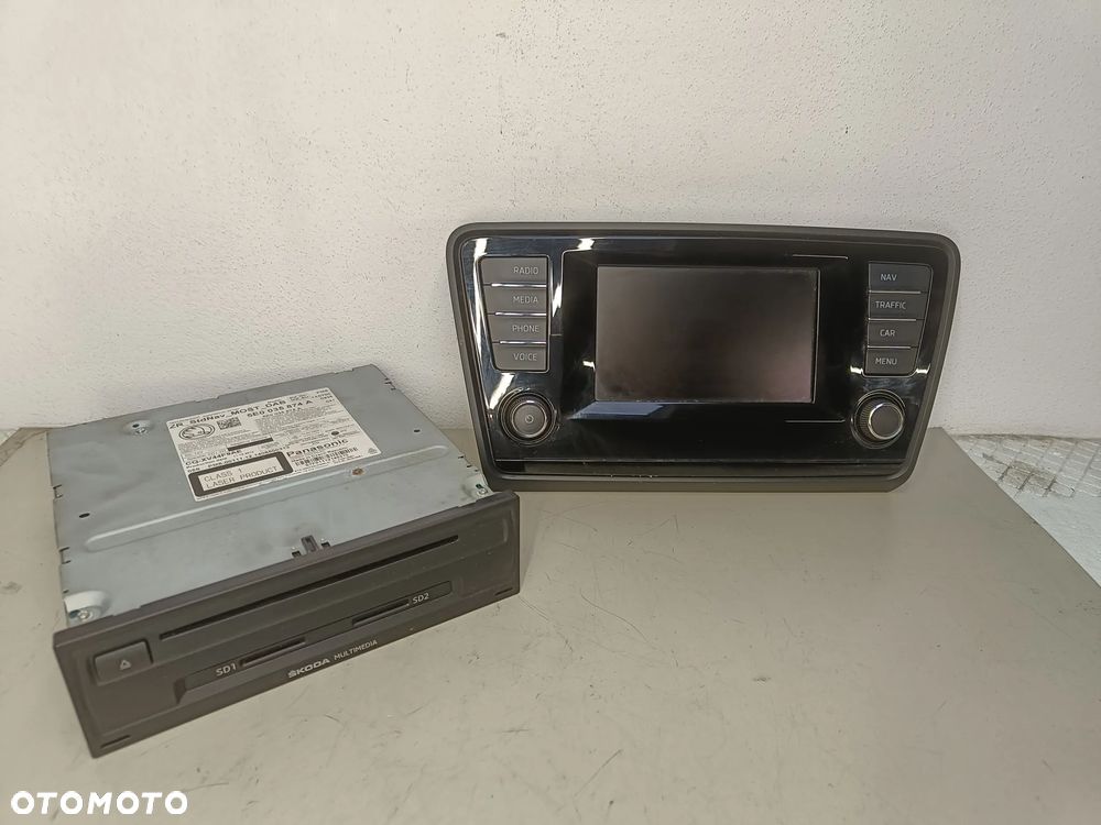 Radio Nawigacja Skoda Octavia 3 III Wyświetlacz Czytnik Multimedia Napęd 5E0035874A 5E0919605D - 1