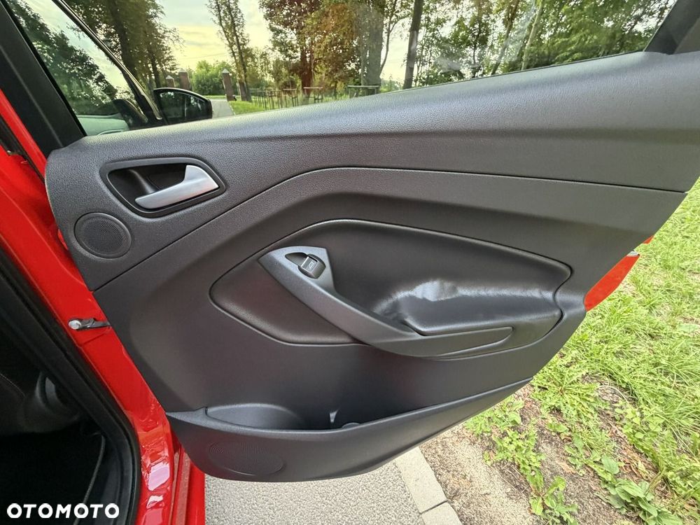 Ford Kuga - 29