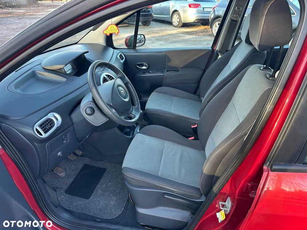 Renault Modus 1.6 16V Cite - 14