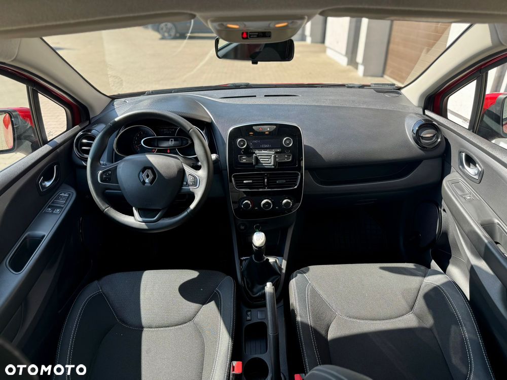 Renault Clio 1.2 16V Limited - 11