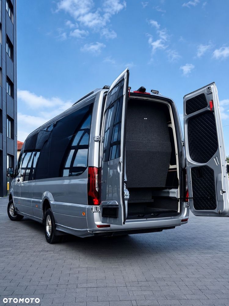 Mercedes-Benz SPRINTER 519 CDI 19+1+1 DUŻY BAGAŻNIK - 9