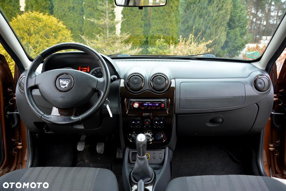 Dacia Duster 1.6 16V 105 4x2 Prestige - 30