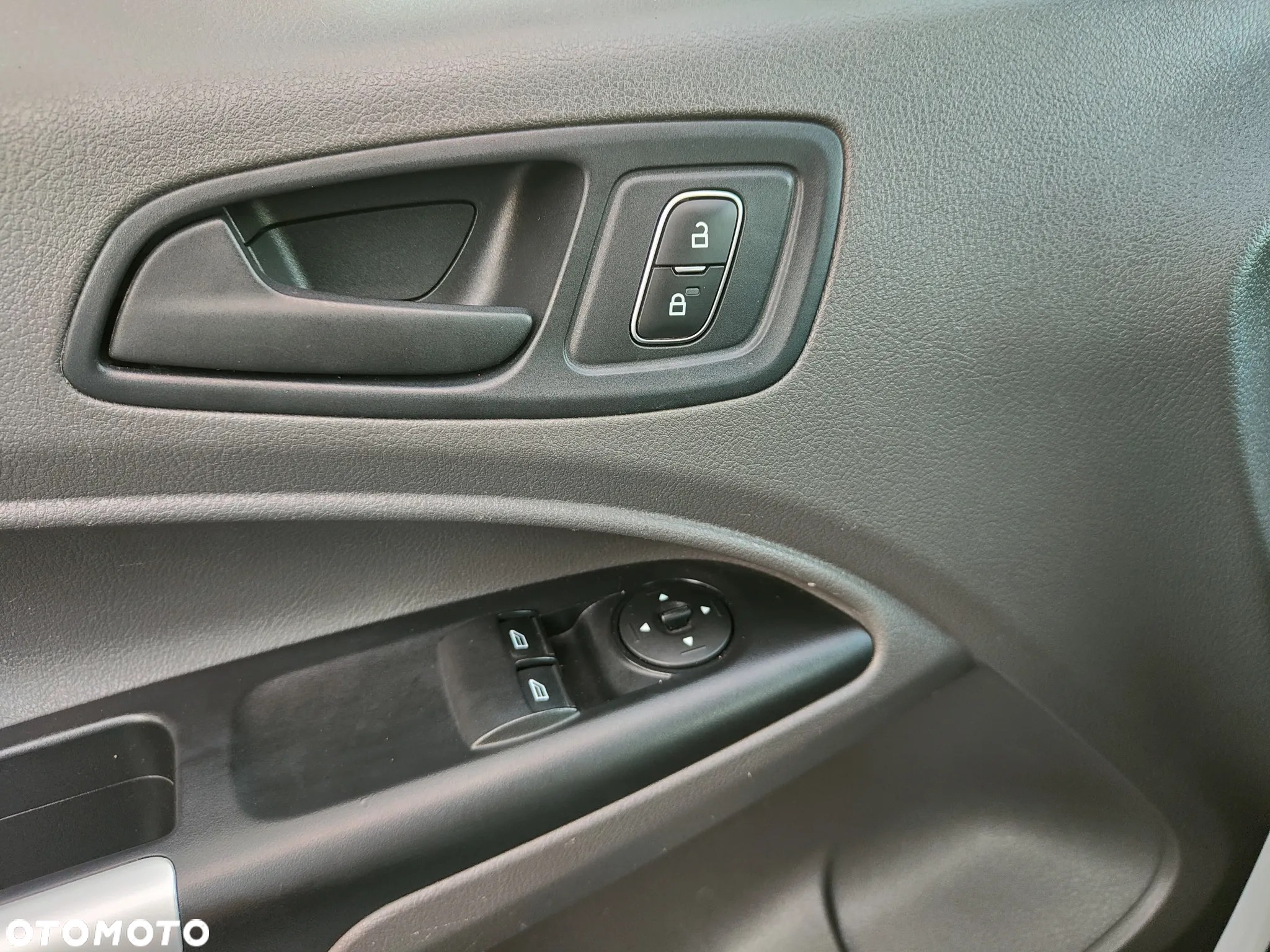 Ford Transit - 20