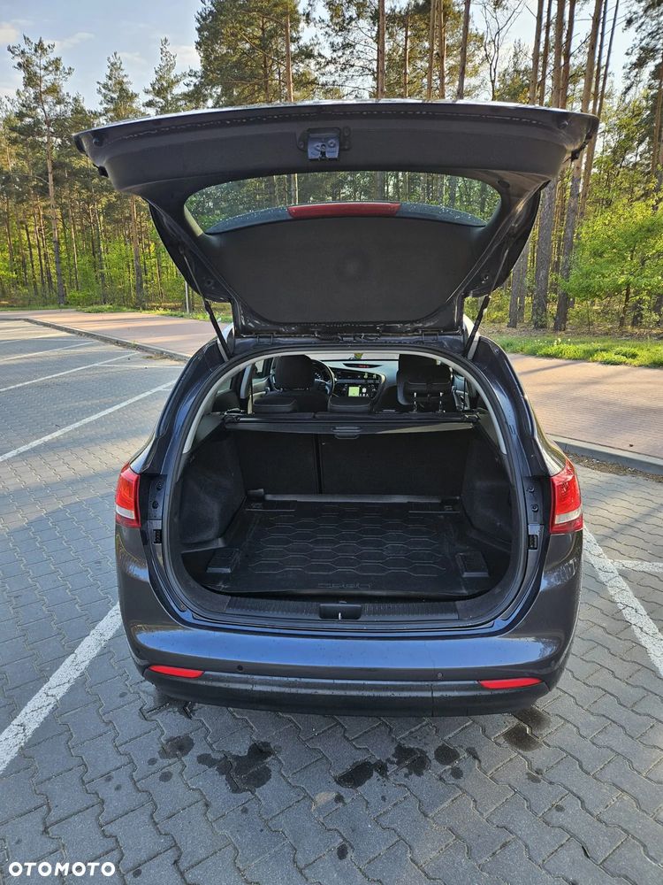 Kia Ceed 1.6 GDI L Business Line - 11