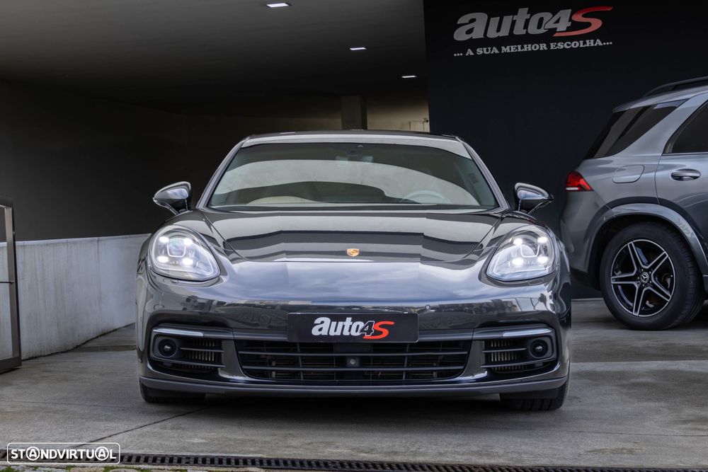 Porsche Panamera 4 S - 3