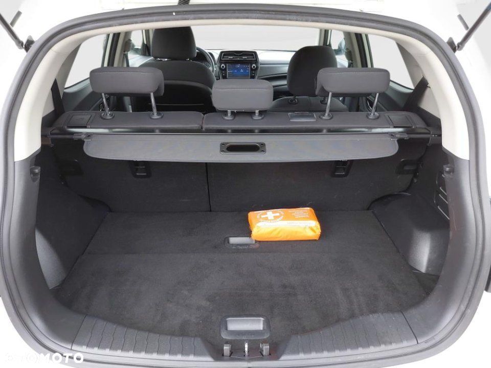 SsangYong/KGM Tivoli - 11
