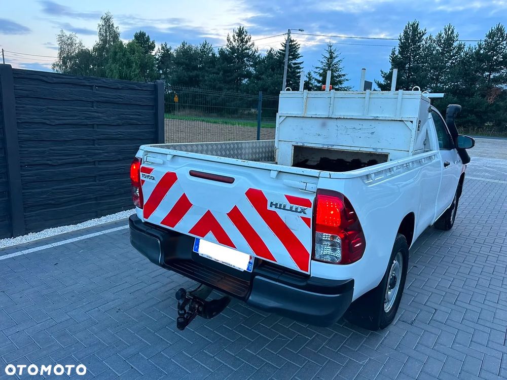 Toyota Hilux 2.4 D-4D Single Cab DL 4x2 - 36